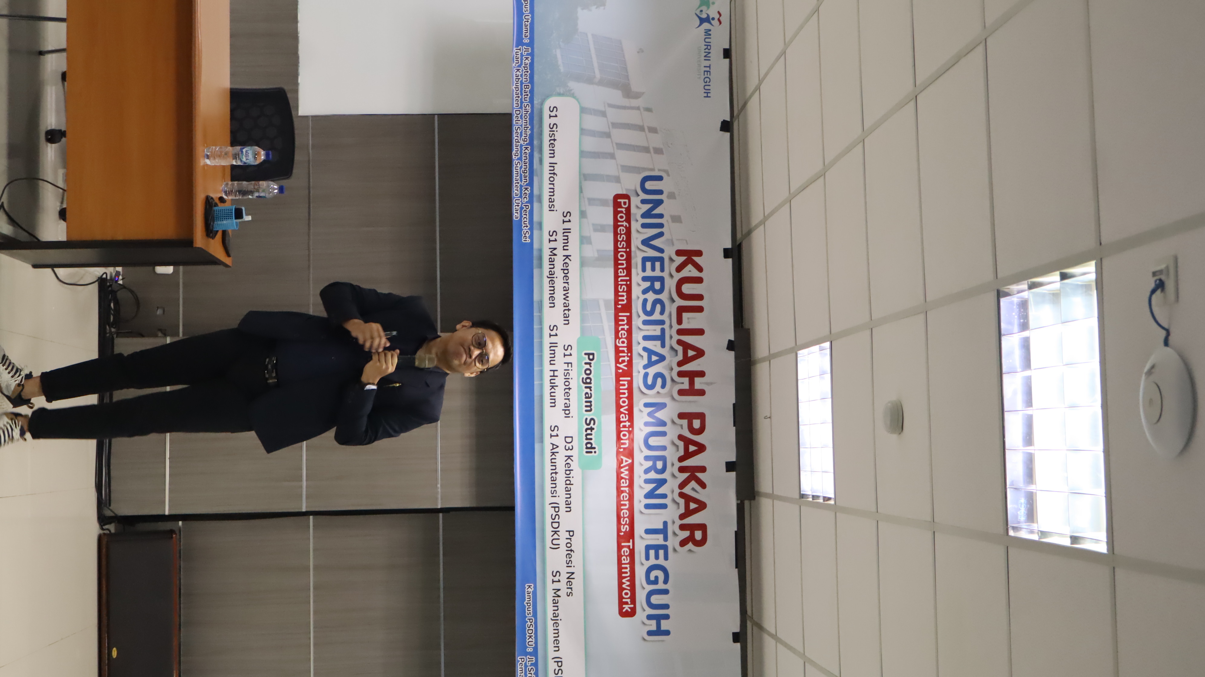 Transformasi Digital dan Teknologi di Era Society 5.